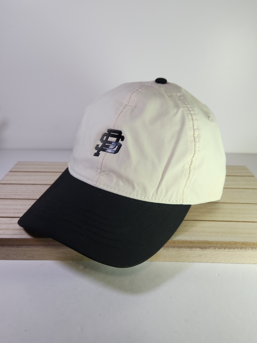 Penshoppe Pendleton Cream and Black Baseball Cap